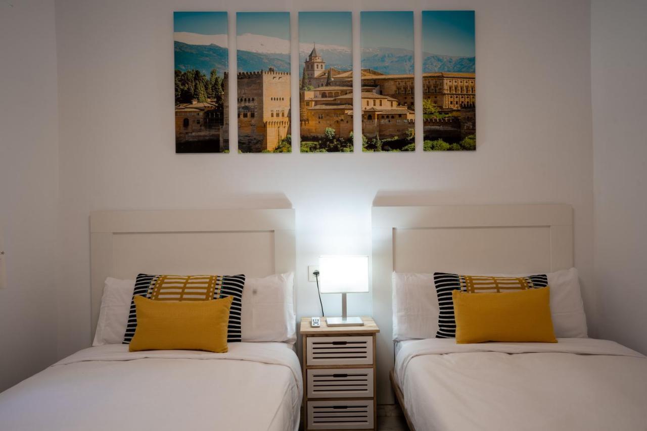 Reina Aixa- Apartamento Centro Гранада Екстериор снимка