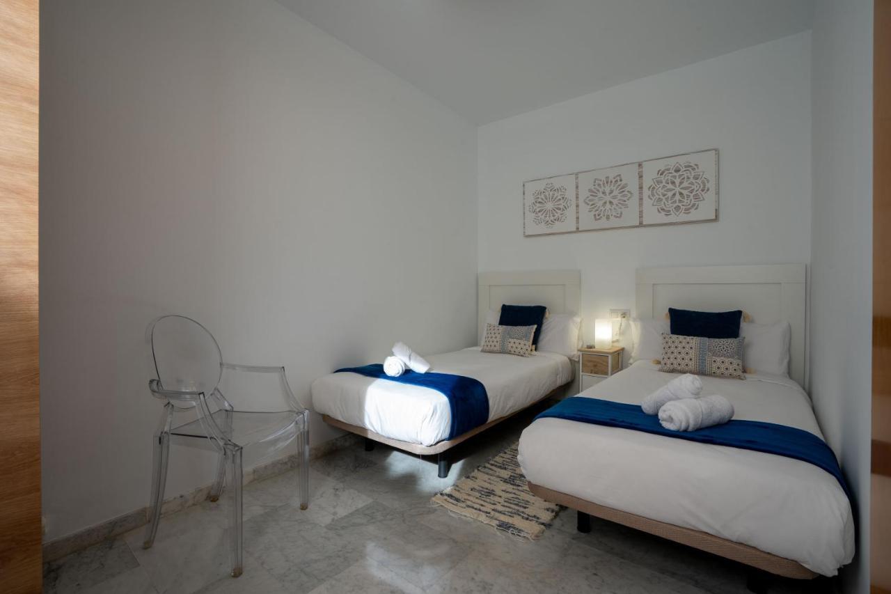 Reina Aixa- Apartamento Centro Гранада Екстериор снимка